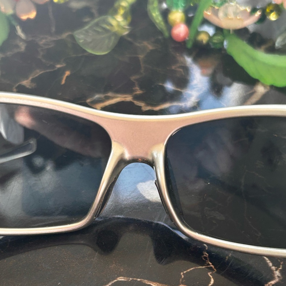 EUC Bolle Children’s Pirahna Jr Sunglasses with case - Picture 12 of 16